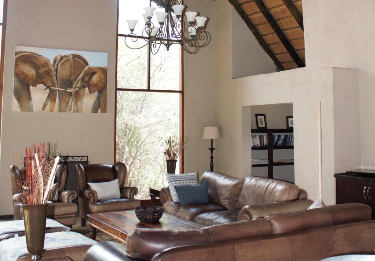 Kgorogoro Lodge Pilanesberg Eksteriør billede